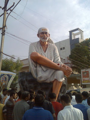 http://experienceswithshirdisaibaba.blogspot.com