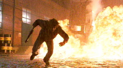 escena nominada en los world stunt awards 2005 ,por mejor pelicula extranjera "peligrosa obsesion"
