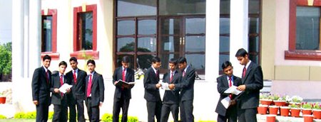 [KIHMCT-dehradun-by-doonsafari.com.jpg]