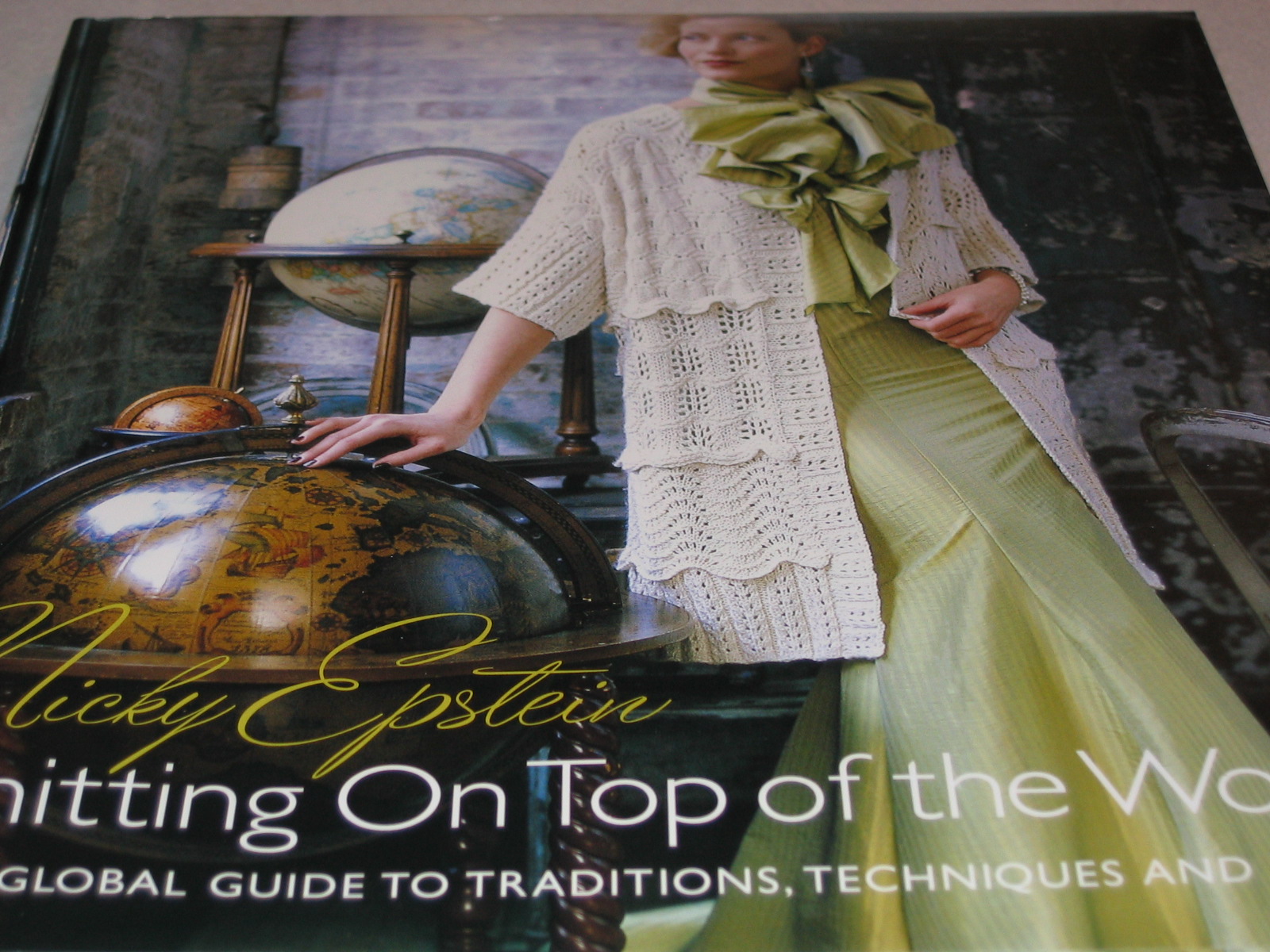 [Knitting+on+Top+of+the+World+by+Nicky+Epstien.JPG]