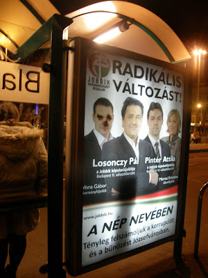 Fidesz, reklám,  Fónagy János, választás, 2010, Budapest, blog, korrupció,  Magyar Kétfarkú Kutya Párt, plakát, hack