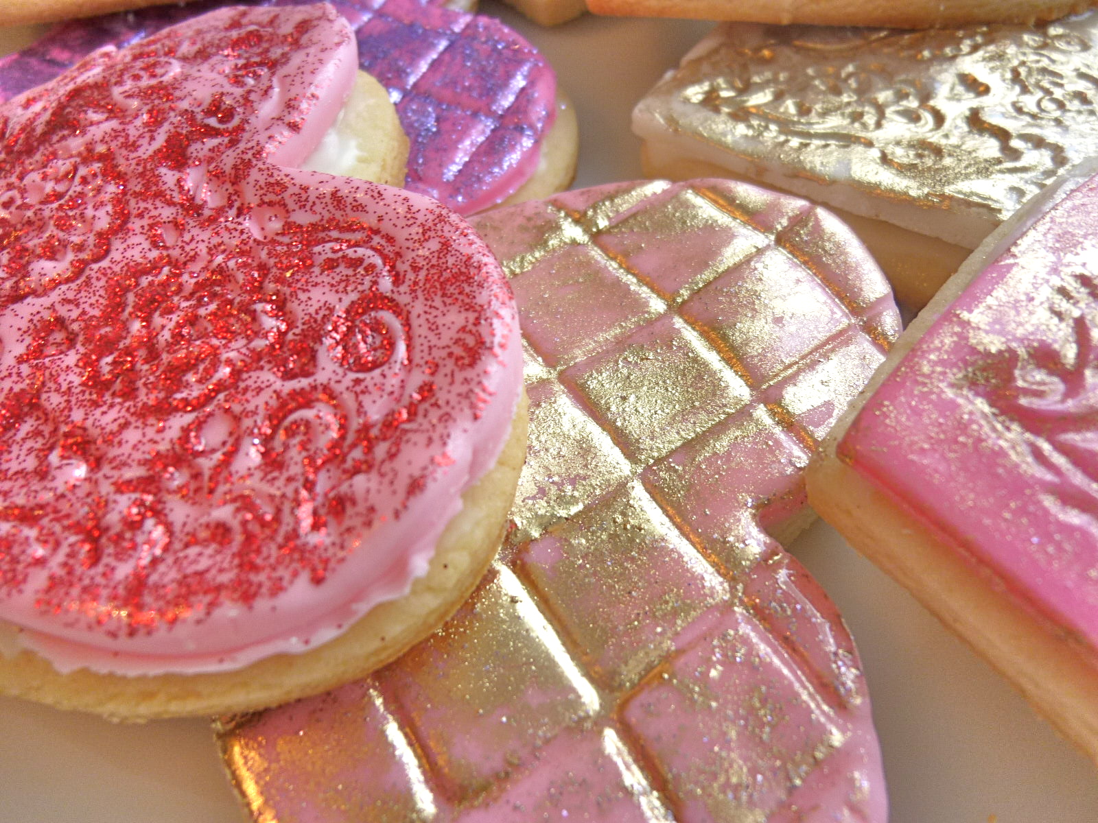 Pretty Fondant Heart Sugar Cookies Diary of a Mad Hausfrau