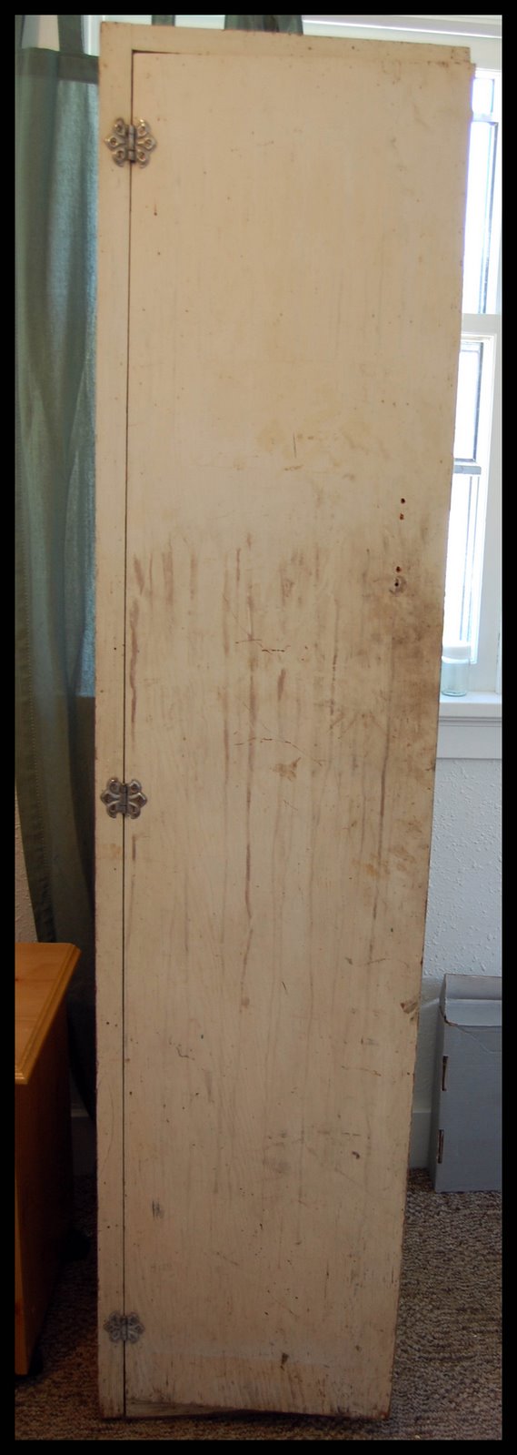 [cabinetdoorbefore.jpg]