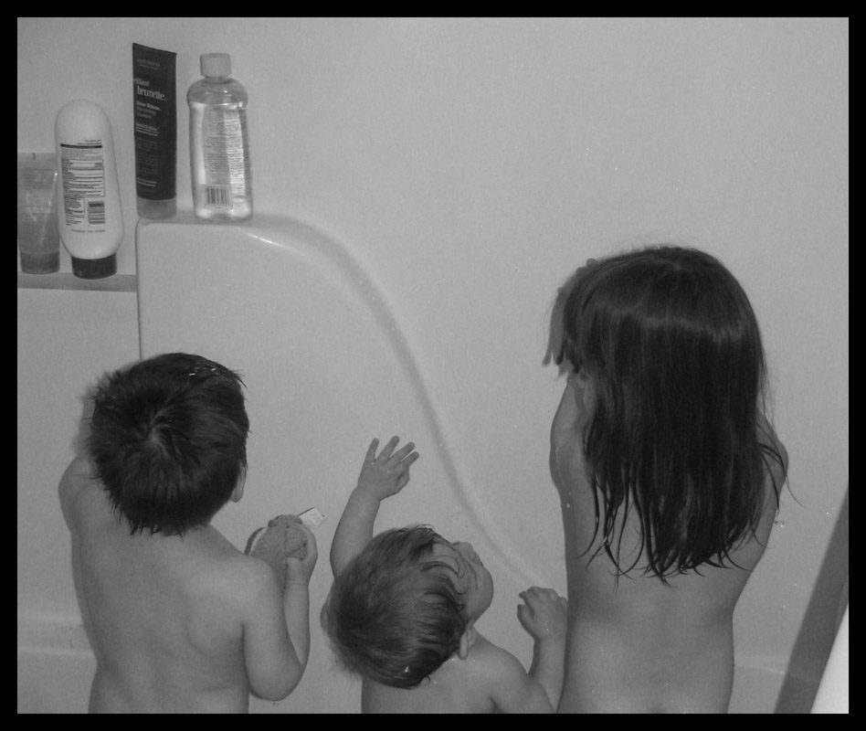 [b&wbath.jpg]