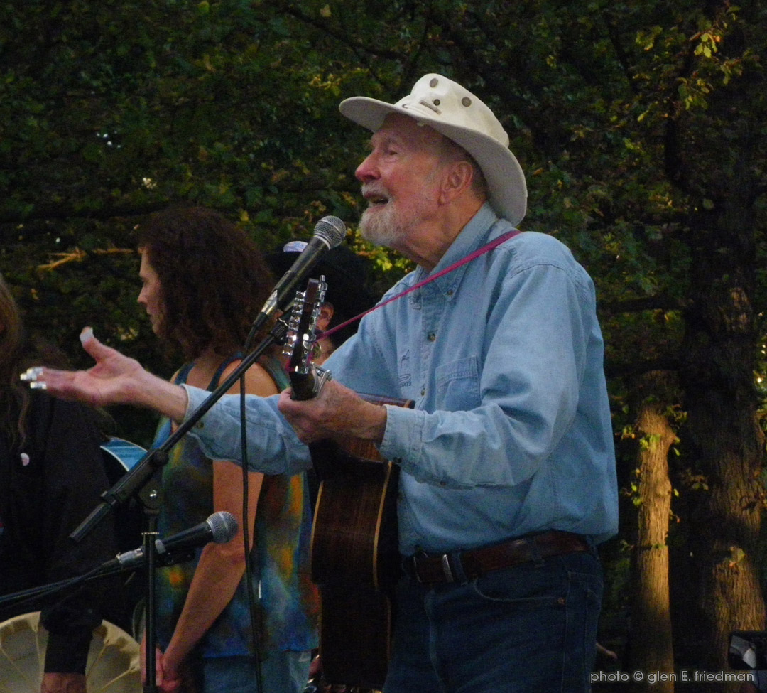 [PeteSeegerCP©GEF.jpg]