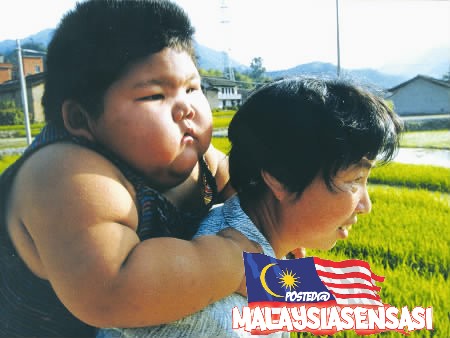http://4.bp.blogspot.com/_DGN_xiM8RO4/S-rLYaPGzKI/AAAAAAAAADM/NRVCQcpegro/s1600/kecik2c.jpg