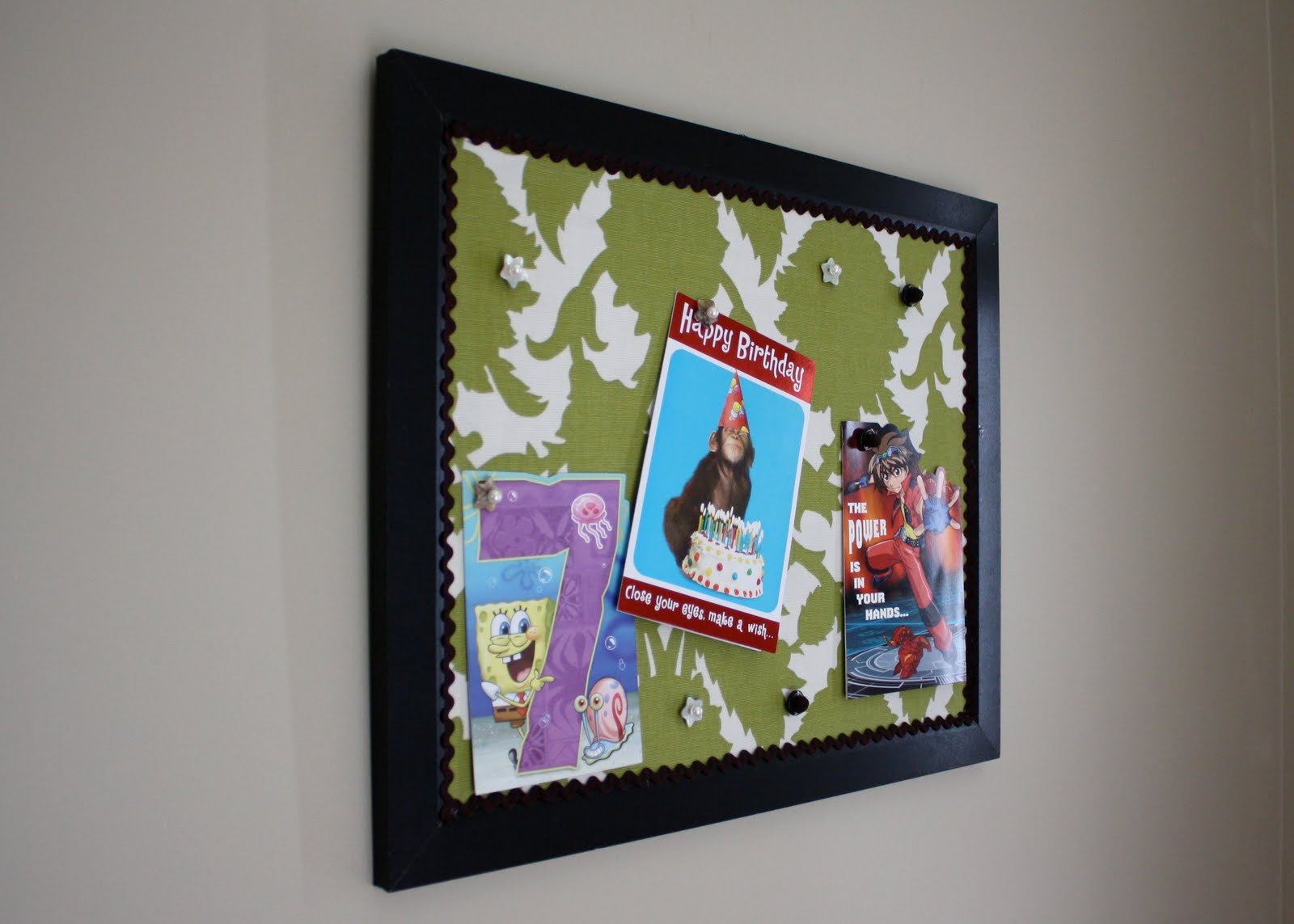 do with this wall is in our entryway which is quite small i finally decided it needed a bulletin