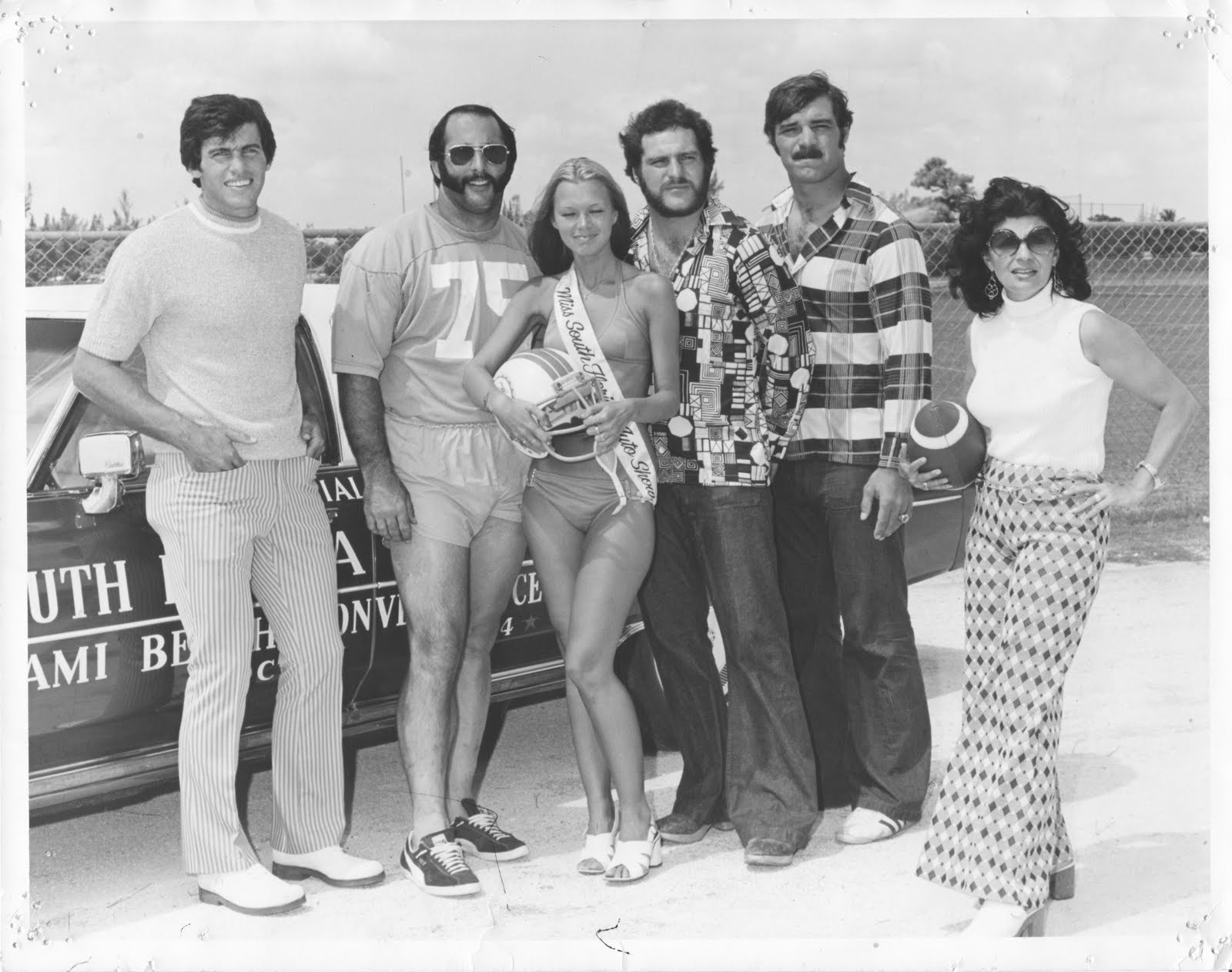 MORE MUSINGS FROM JOAN It�s Super Bowl time.