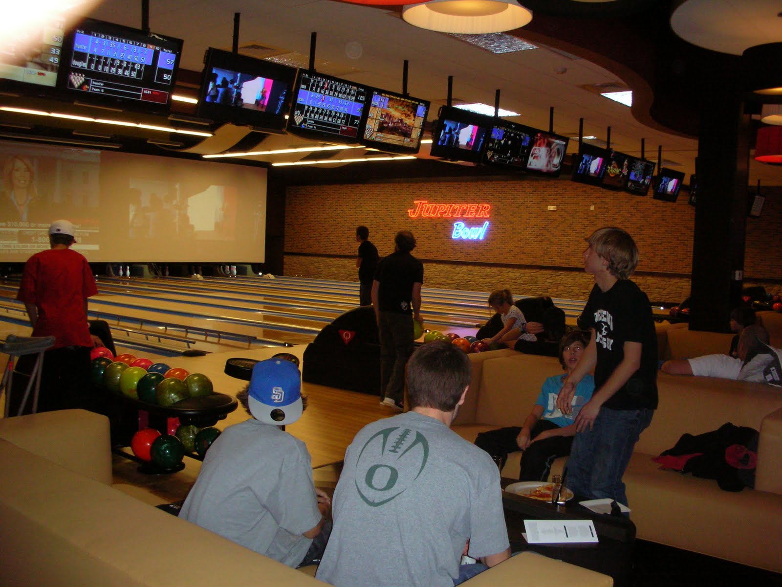 Park City Crash Pads Jupiter Bowl Open!! Not the Mountain....the new Bowling Alley in PC