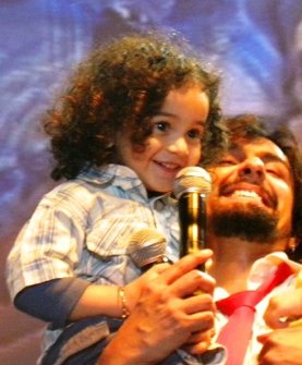 Sonu Nigam Childhood