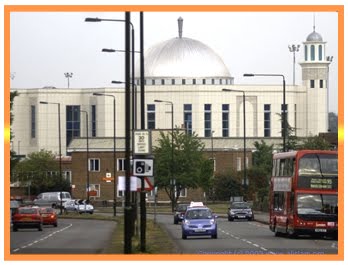 [B+Futuh+London.jpg]