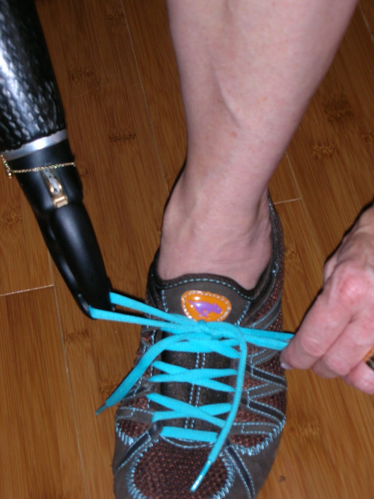 SingleHanded Solutions How Do You Do&hellip; Shoetying?