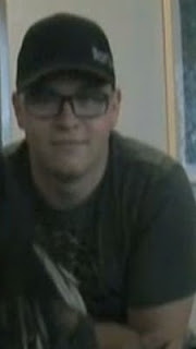 PICS; Tokio hotel Screenshots from the London message video! PICS; Tokio hotel Screenshots from the London message video!