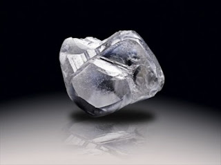 Worlds Largest Colorless Diamond