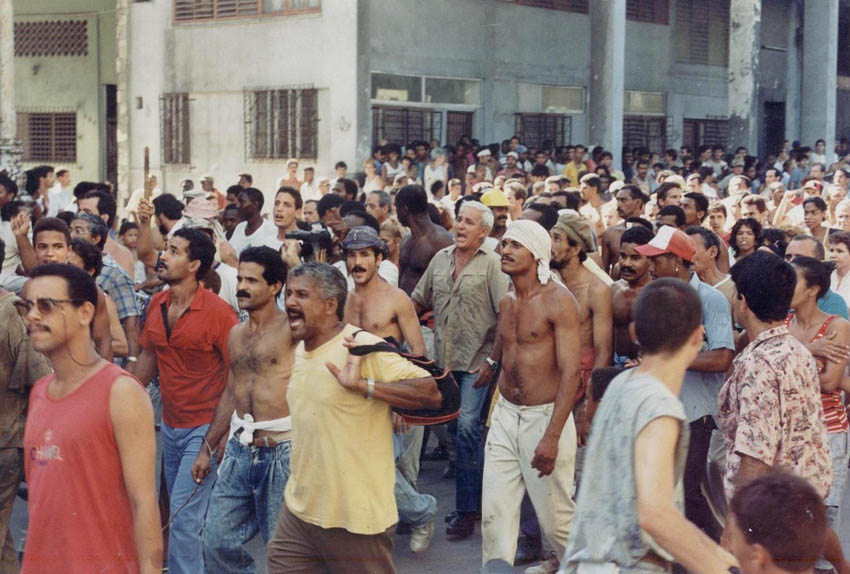 [Opstand+Havana+1.JPG]