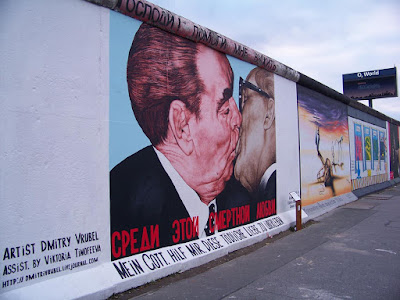Muro De Berlin Beso Politicos