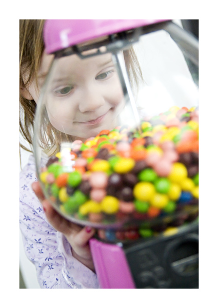 [img_3566+skittles07+ed+copy.jpg]