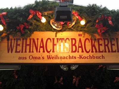 [Weihnachtsbaeckerei.jpg]