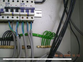 Electrical panel Image 3