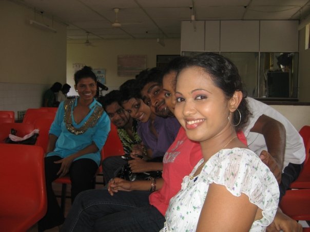 [Iresha+Ranasinghe+sl-beauty.blogspot.com.jpg]