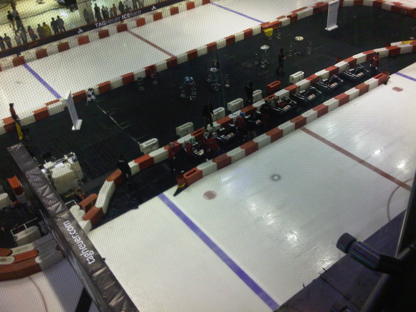 Dubai+mall+ice+rink