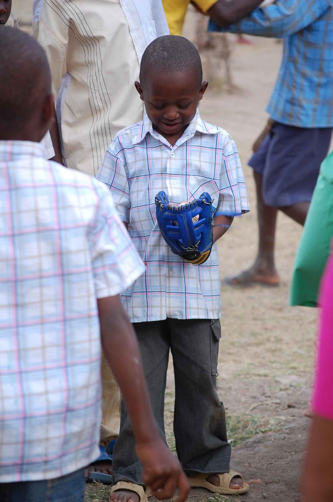 [playing+net+ball-baseball-frisbee+(14).jpg]