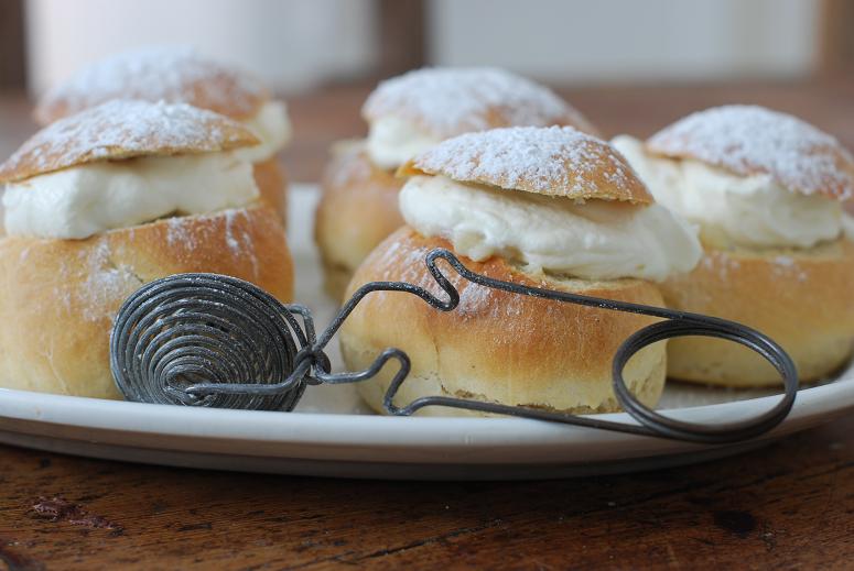 [semla+004-1.JPG]