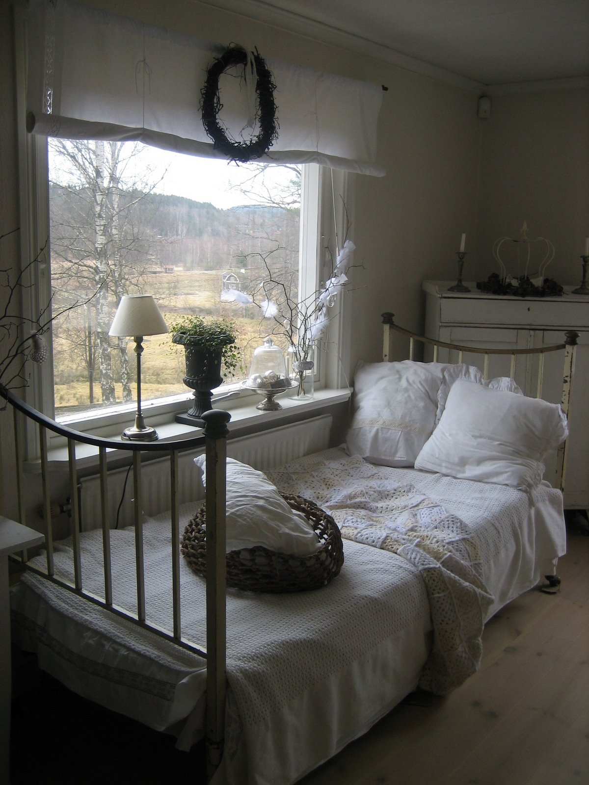 [vardagsrum+inrån+matrummet+011.jpg]