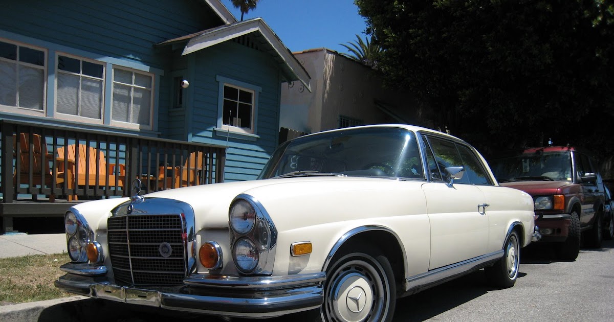 CLASSIC CARS OF LOS ANGELES: early 70s Mercedes