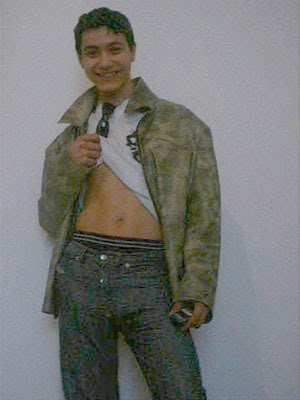 Chicos buscan Hombres