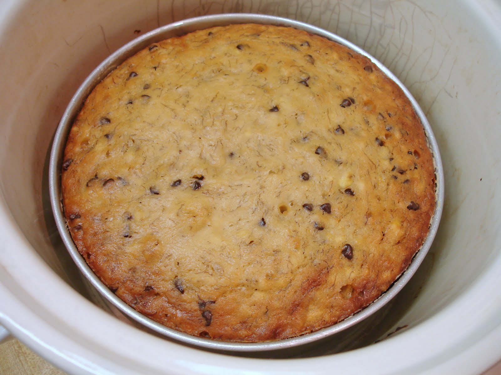 Sunshine Mom Slow Cooker Banana Chocolate Chip Cake