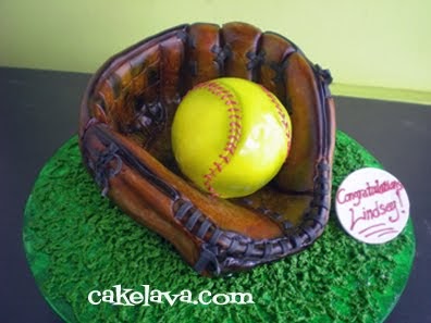 Cool Softball Birthday Cakes Cool Softball Birthday Cakes