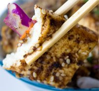 sesame_peanut_crusted_tofu