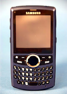  Samsung SCH-i770 smartphone