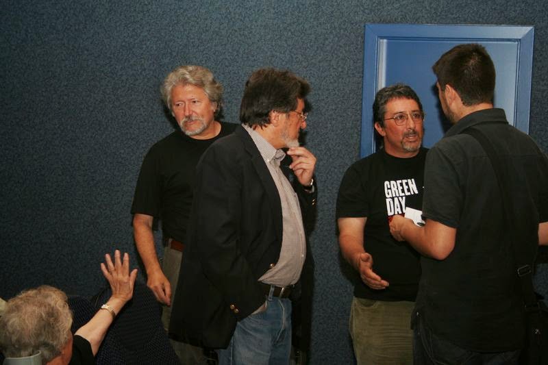 [25demayo220509+IMG_7139+800x600+EGM.JPG]