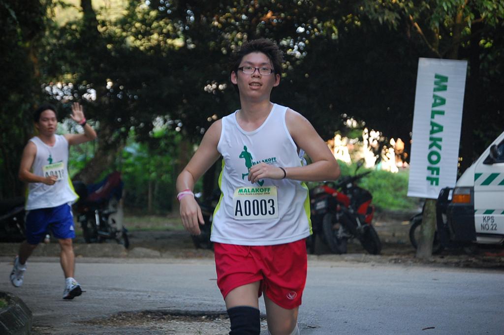 [DSC_0304+(Large).JPG]