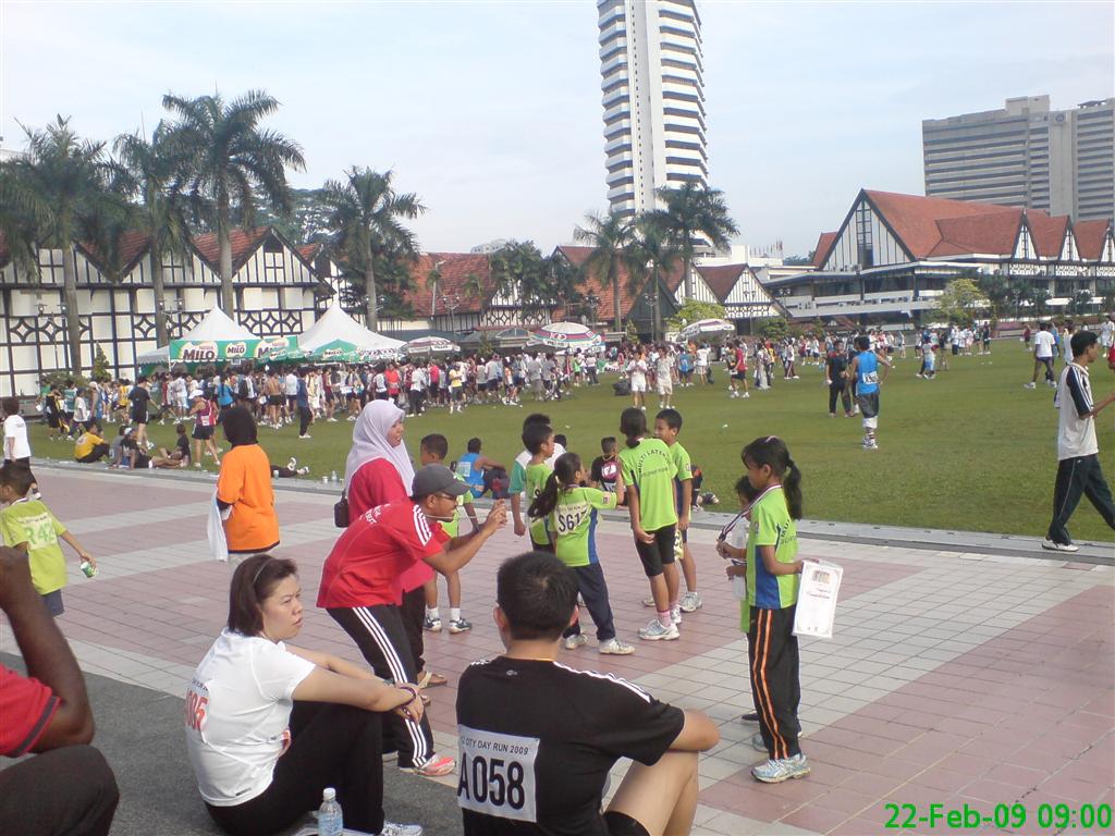 [DSC01260+(Large).JPG]