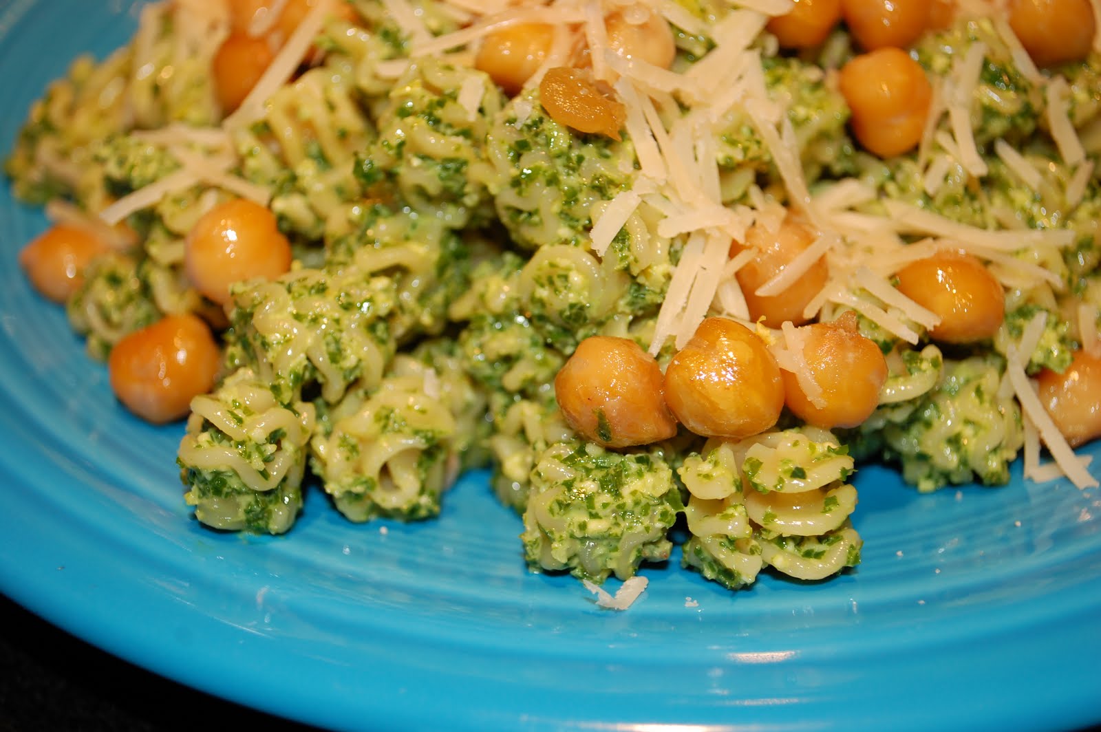 The Skillet Takes Pasta with Kale Pesto and Garbanzo Beans