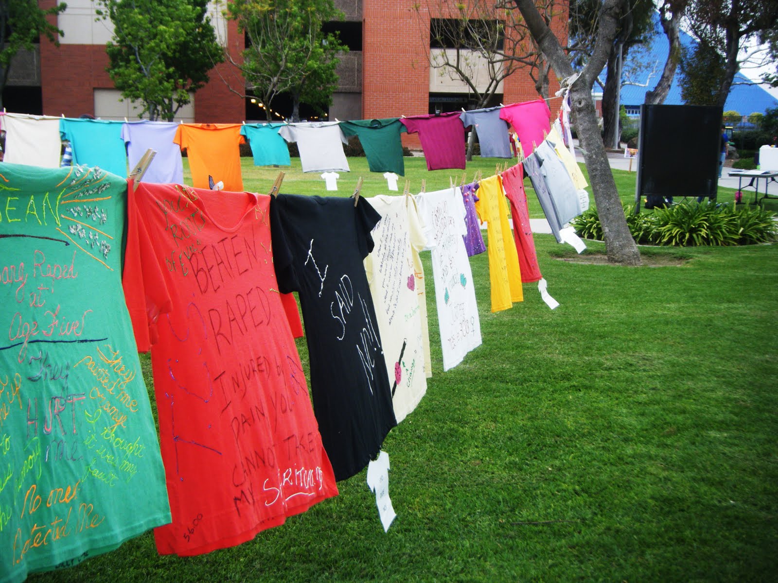 The Arts at CSULB Annual Clothesline Project Uses Visual Display to Demonstrate Their Message