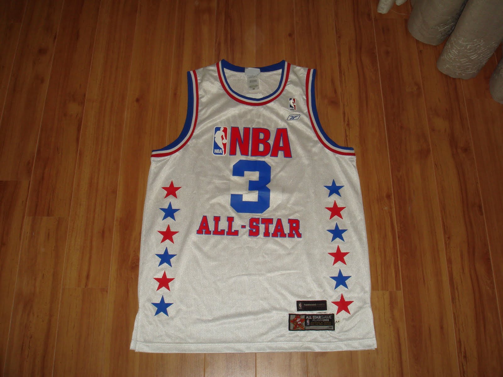 [All+Star+2003+Iverson_ön.JPG]