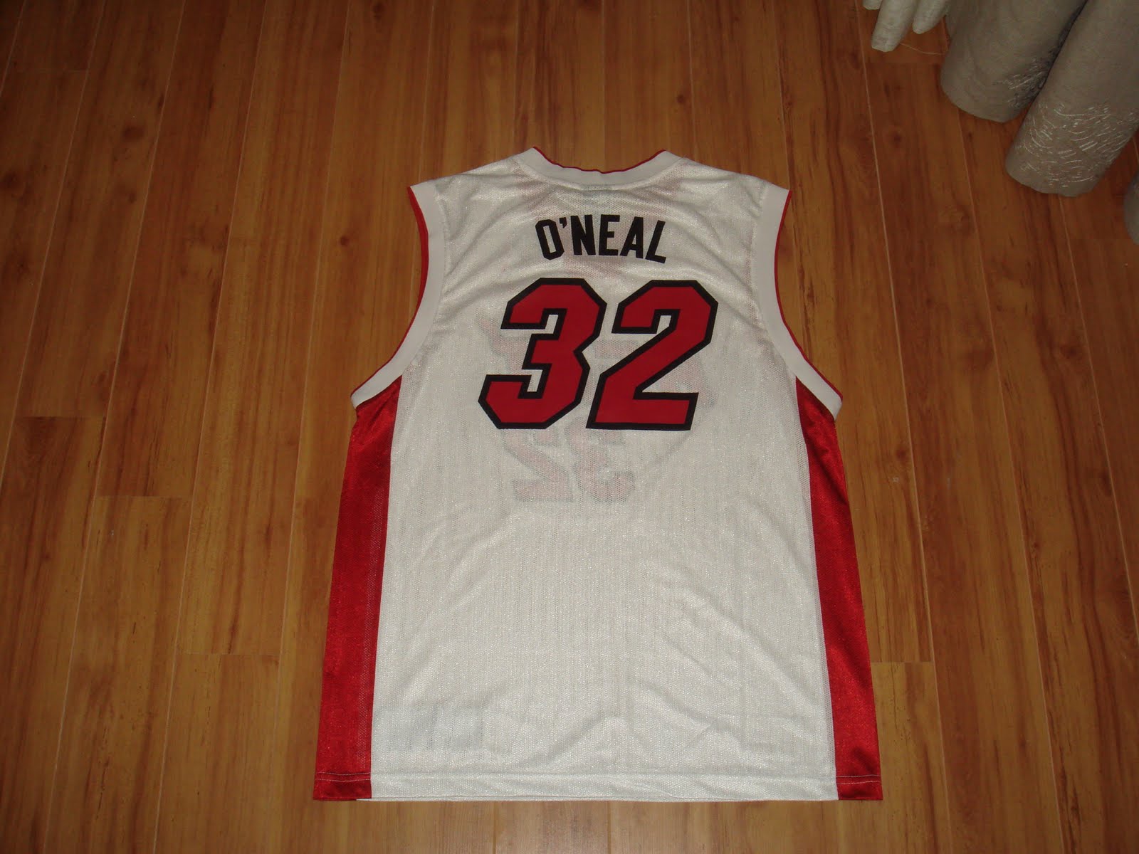 [Miami+Heat_arka.JPG]