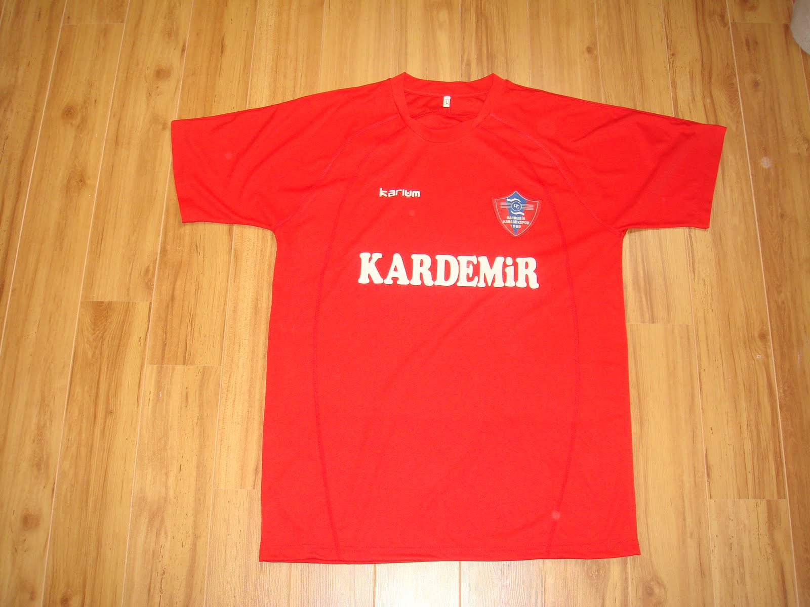 [Kardemir+Karabükspor+Away_ön.JPG]