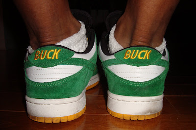 GOTSOLE CONSIGNMENT: ON YOUR FEET KIDK.I.C.K.S.!!! - NIKE DUNK LOW SB 