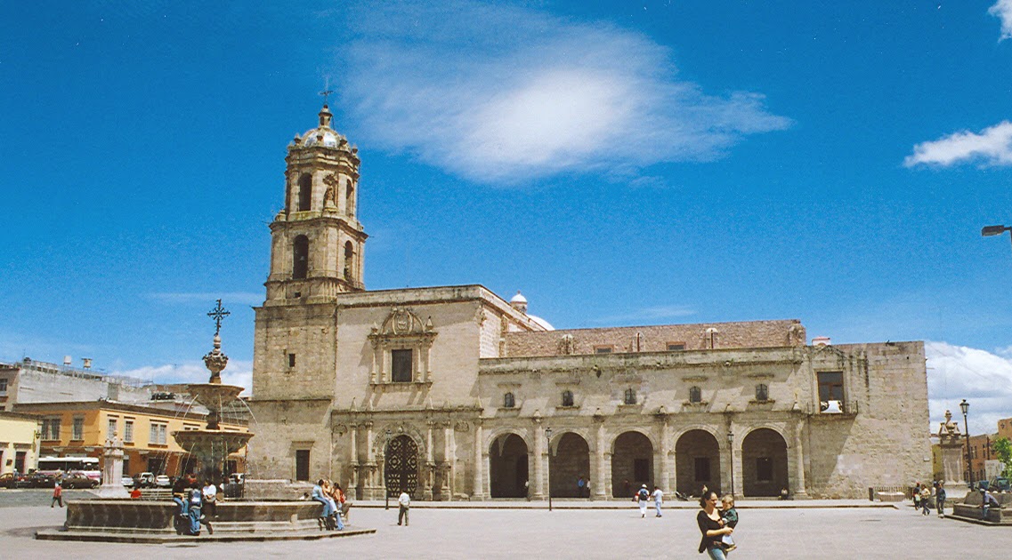 "Artisans of Michoacan By Their Hands" MORELIA Plaza Valladolid