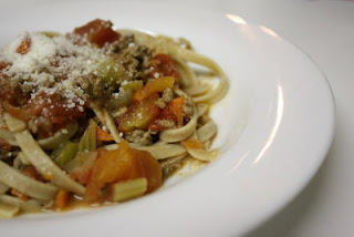 Fettuccini Bolognese Sauce Recipe (Resep Fetucini Saus Bologna)