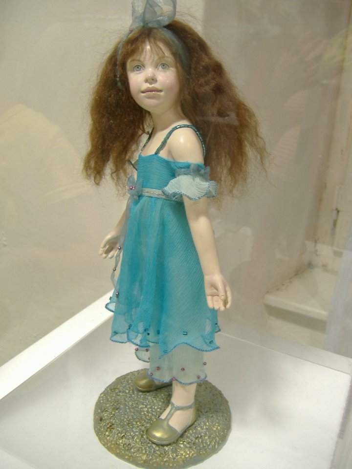 [Doll200852.JPG]