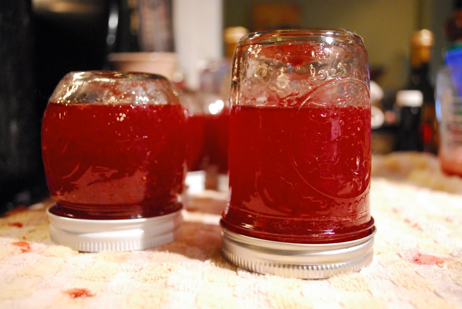 Jammin'! And I hope you like Jammin' too! Strawberry Jam ⋆ Two Lucky