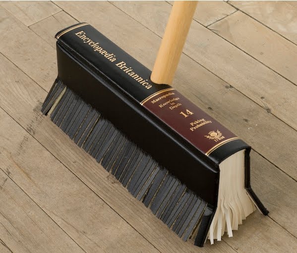 broom-book_01.jpg