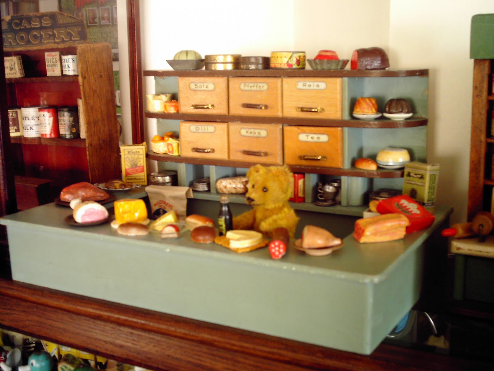 Tracy's Toys (and Some Other Stuff) 1930s German Toy Grocery Shop