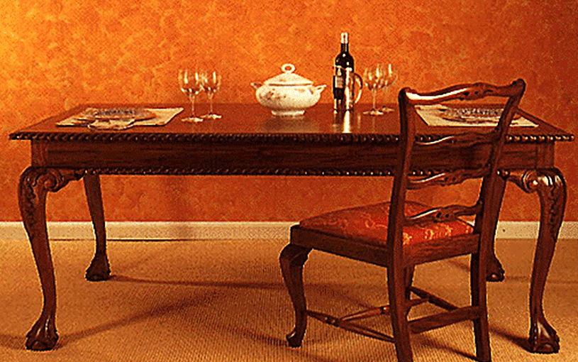 Muebles de Estilo Inglés: Estilo Chippendale: Mesas